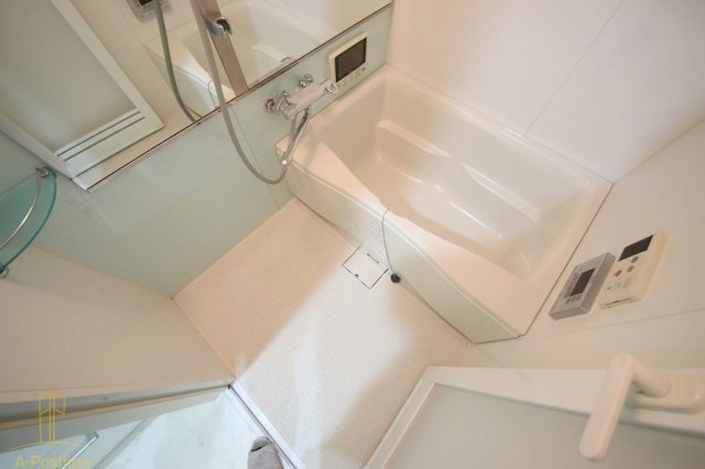 バス・シャワールーム　ブラービ南船場