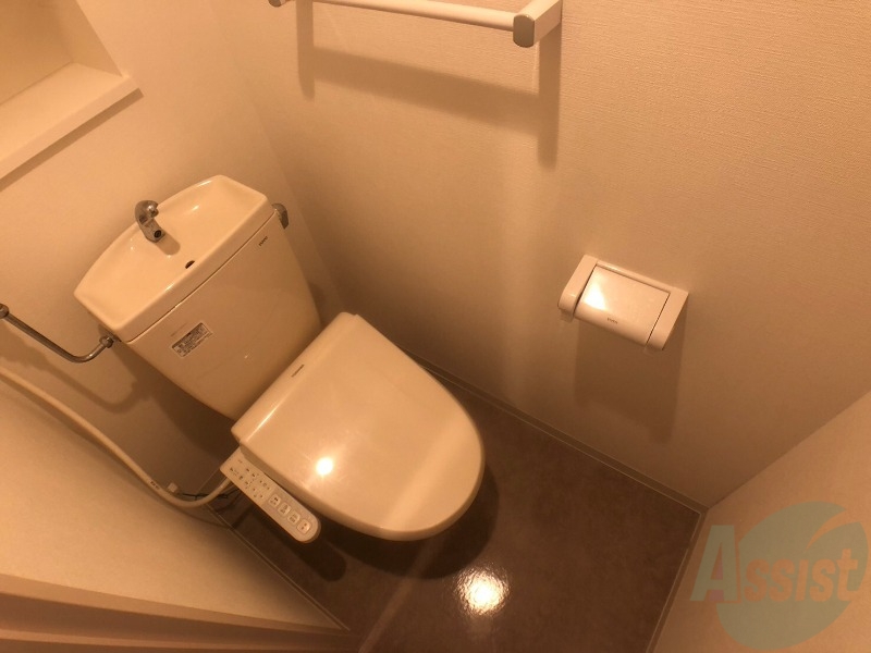 トイレ　シャワートイレ仕様です！今や欠かせません。