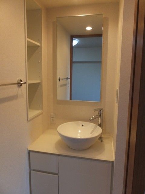 洗面設備　独立洗面台