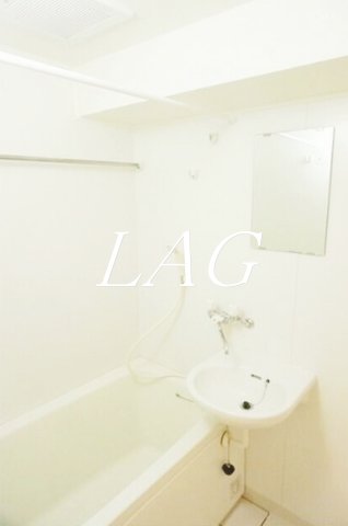 バス・シャワールーム　お風呂です。