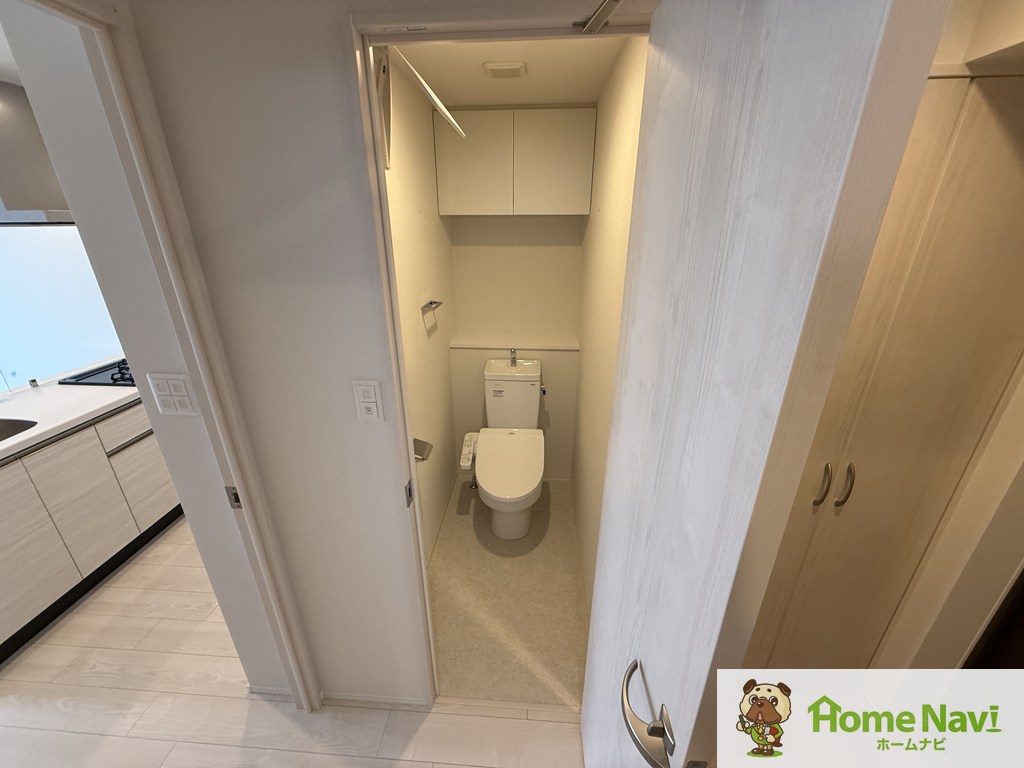 トイレ　ウォシュレット付き