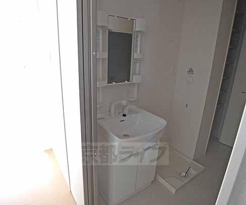 洗面設備　使い易いですよ