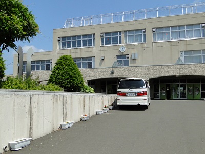 小学校　札幌市立大谷地東小学校（小学校）まで896m