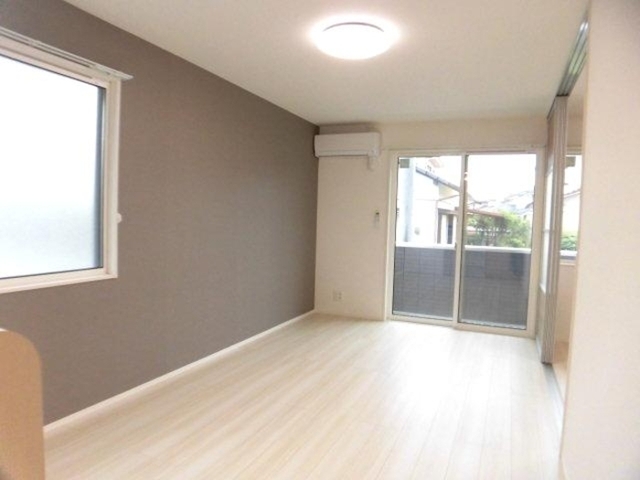 居室・リビング　１０１　ＬＤＫ