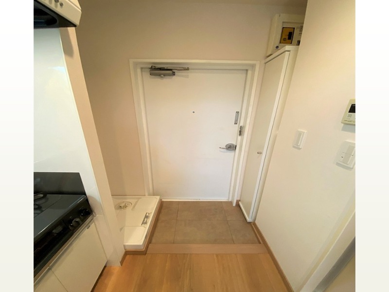 玄関　※他部屋写真参考