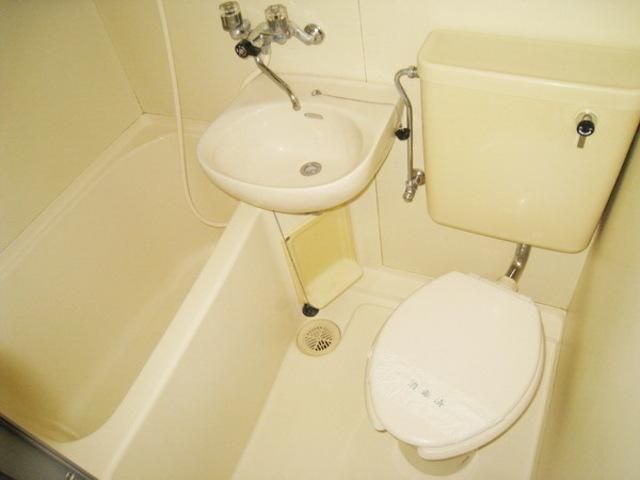 バス・シャワールーム　バス