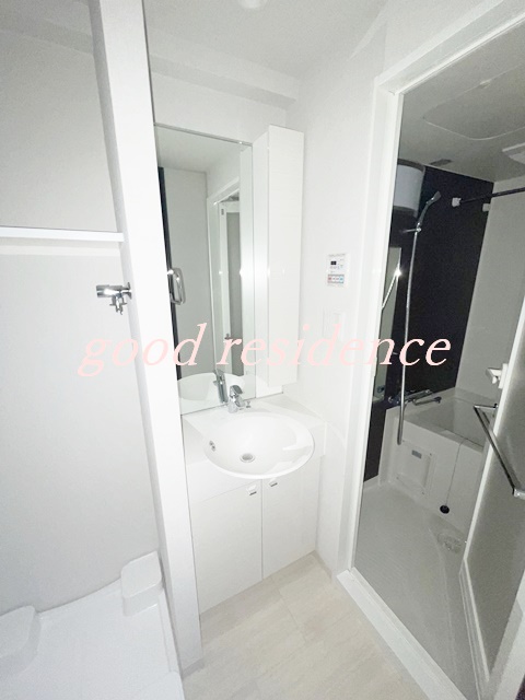 洗面設備　【白基調のきれいな内装で設備充実♪】嬉しいネット無料！！