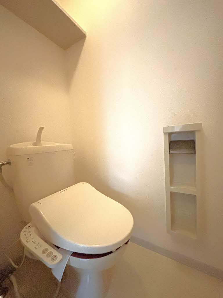 トイレ　トイレ