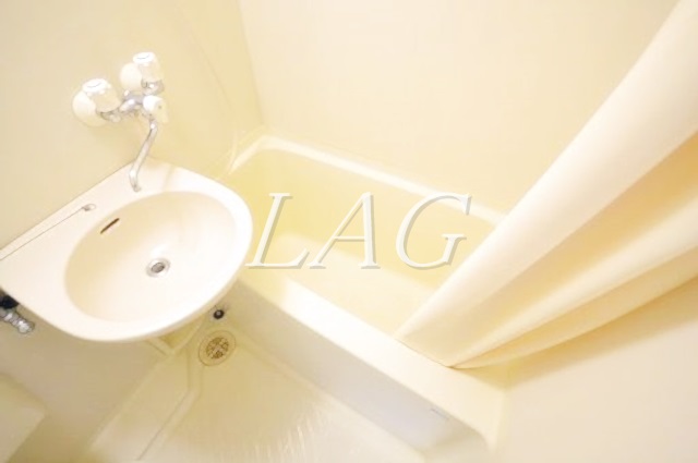 バス・シャワールーム　お風呂です。