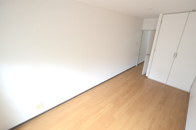 居室・リビング　エアコン付きで初期費用を抑えられます！