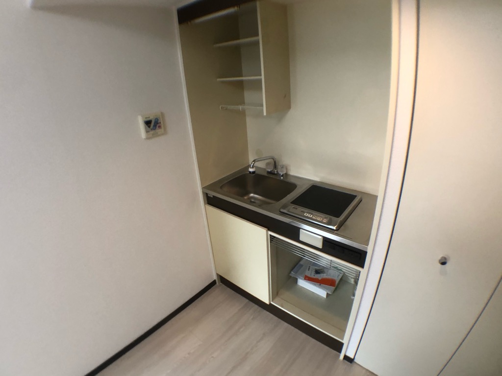 キッチン　壁付けキッチンでスペースを有効活用できます！