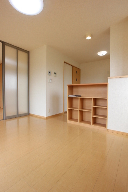 居室・リビング　Ｆ１０１　ＬＤＫ９．７５帖