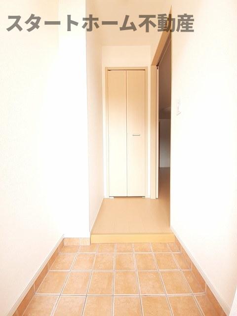 玄関　シンプルで使いやすい玄関です