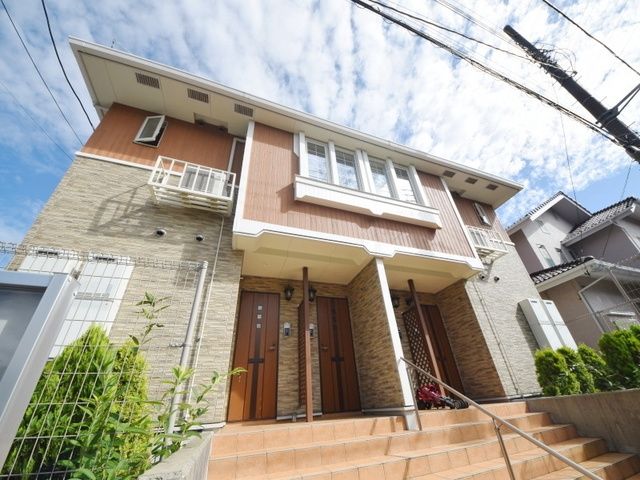 建物外観　★見学希望等はタウンハウジング湘南台店までお気軽に♪★