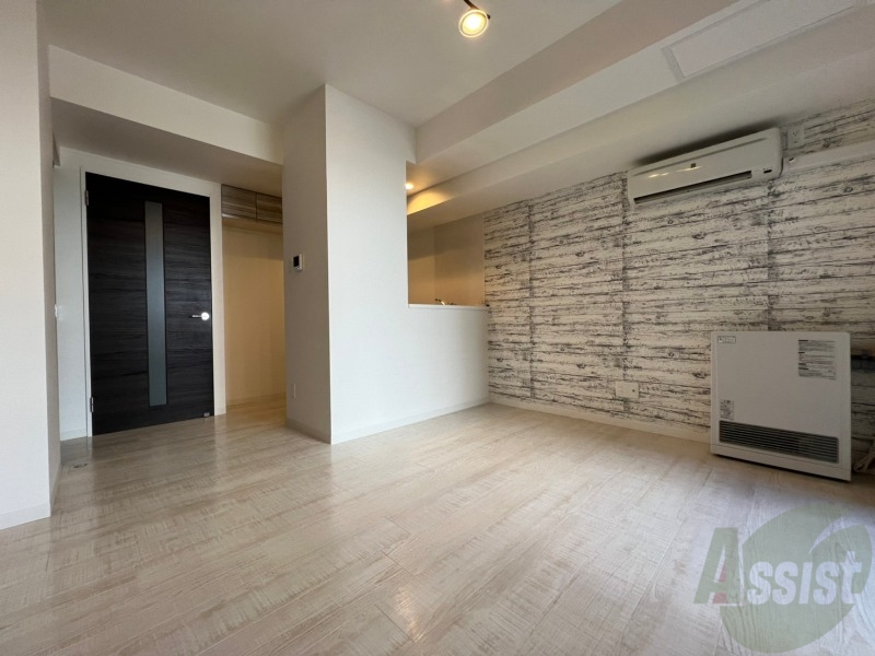 居室・リビング　広くてキレイなお部屋が広がっていて、充実した生活が送れそう。