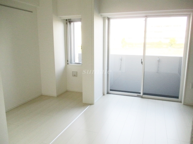 居室・リビング　フローリングのお部屋です☆