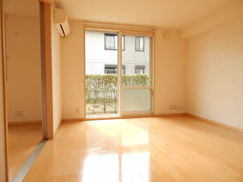 居室・リビング　使いやすいリビングです