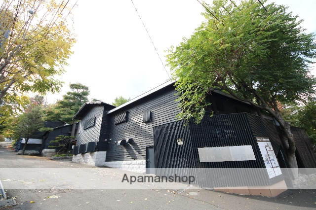 飲食店　エルムガーデン（飲食店）まで342m