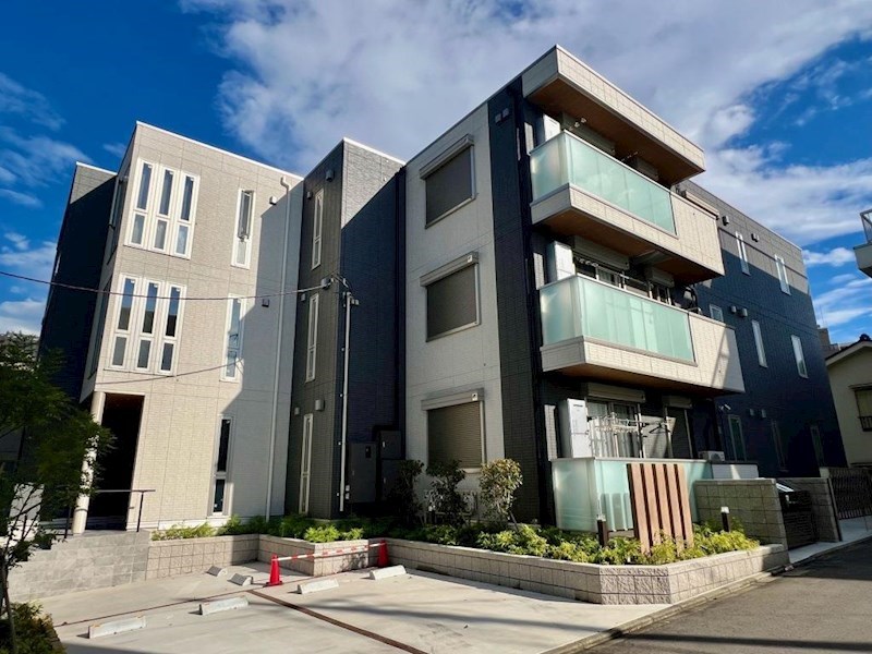 建物外観　青井駅徒歩１２分（９６０ｍ）