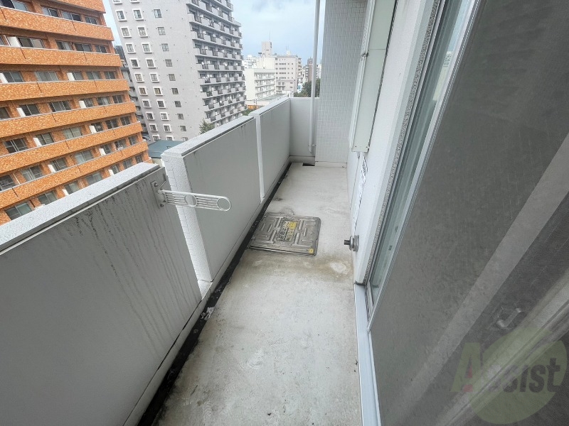 バルコニー　バルコニーです。洗濯物を干したり一息ついたりできますね！