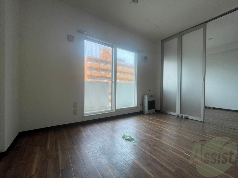 居室・リビング　広くてきれいなリビングです！快適に過ごせそうですね。