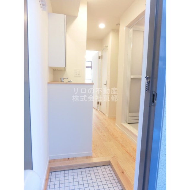 玄関　シューズボックス付☆いつでもスッキリ片付きますね！