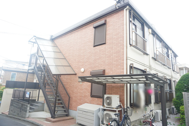 建物外観　２４時間管理でご入居中も安心してお過ごしいただけます。