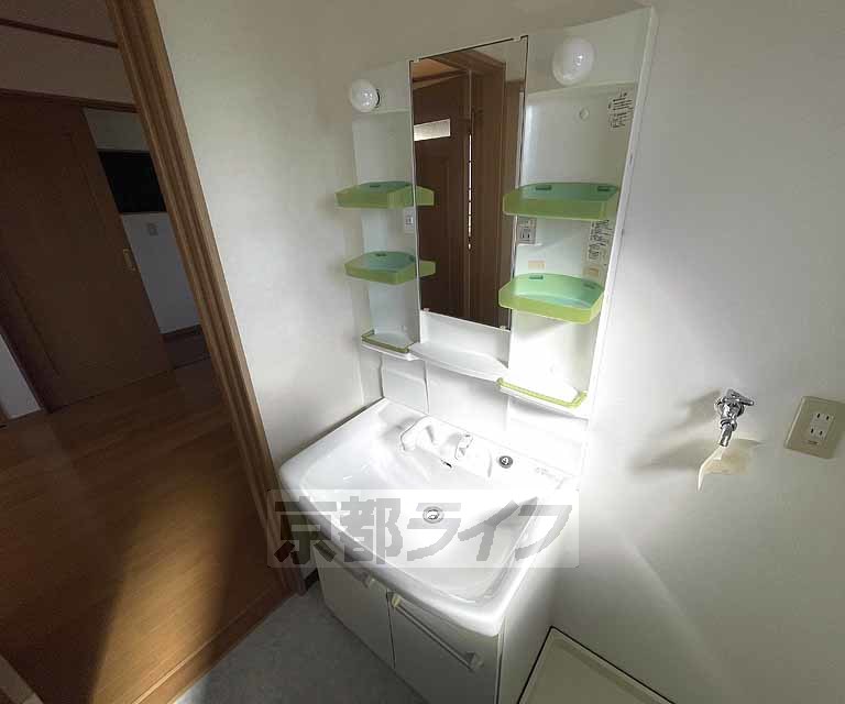 洗面設備　朝の準備もはかどります