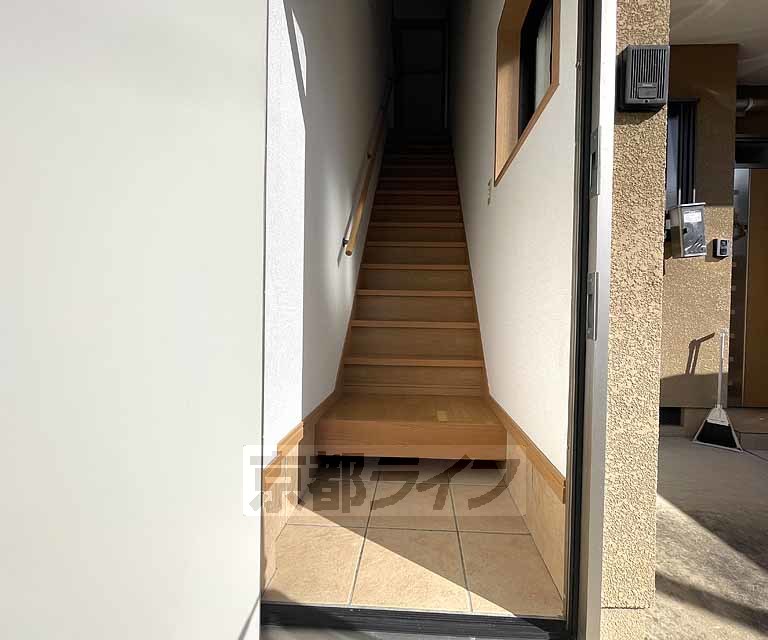 玄関　明るい玄関