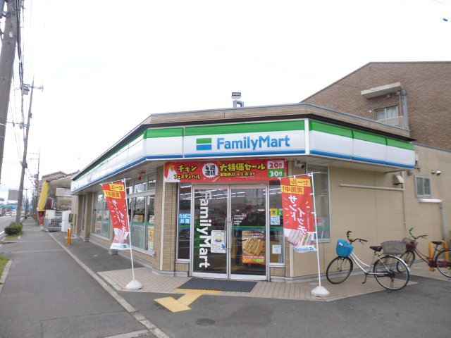 コンビニ　ファミリーマート　枚方大橋店（コンビニ）まで361m
