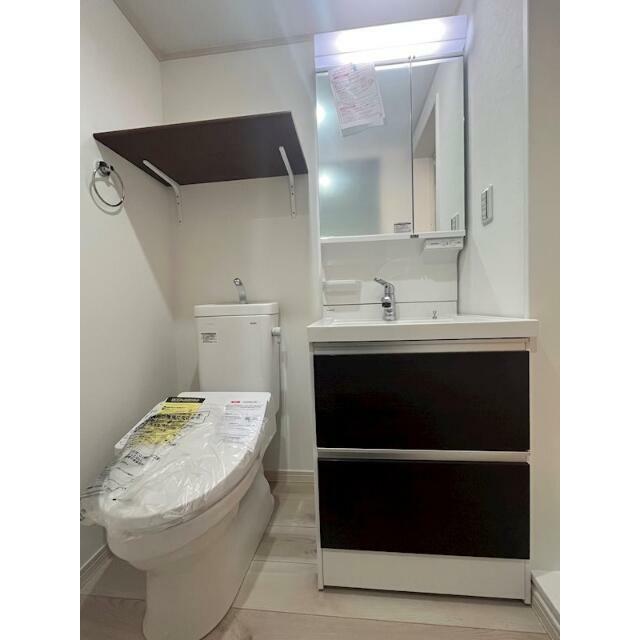 トイレ　バストイレ別！ウォシュレット付き！