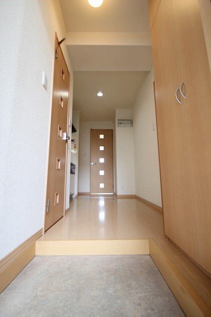 玄関　同物件別室