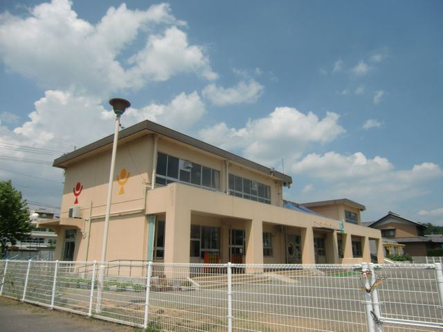 幼稚園・保育園　富岡保育所（幼稚園・保育園）まで330m