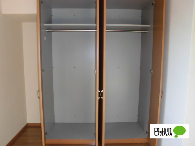 収納　クローゼット