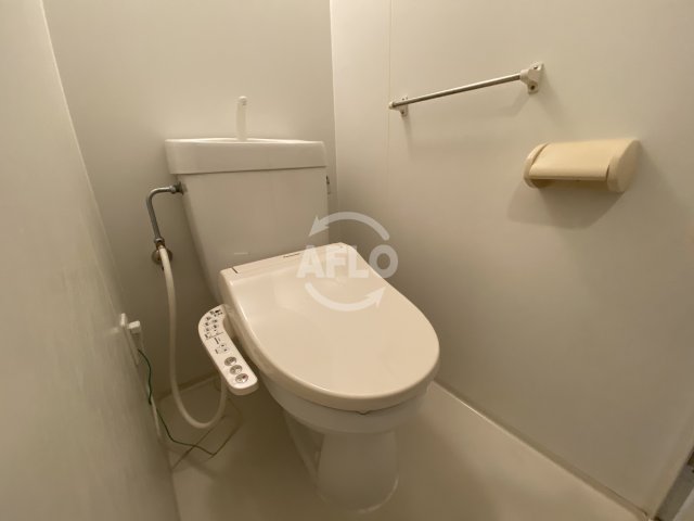 トイレ　ドミール江戸堀　トイレ