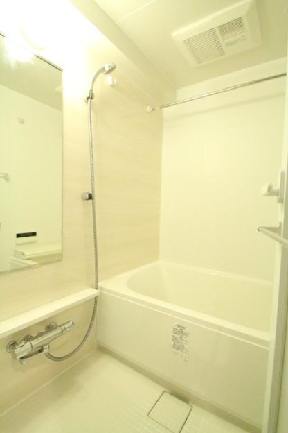 バス・シャワールーム　弊社は都内全域の物件をご紹介可能です！