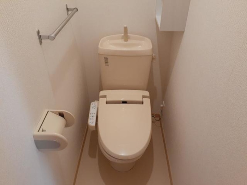 トイレ　図面と現状に相違がある場合には現状を優先