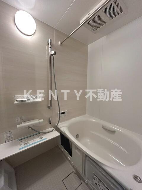 バス・シャワールーム　お風呂で日々の疲れを落としましょう