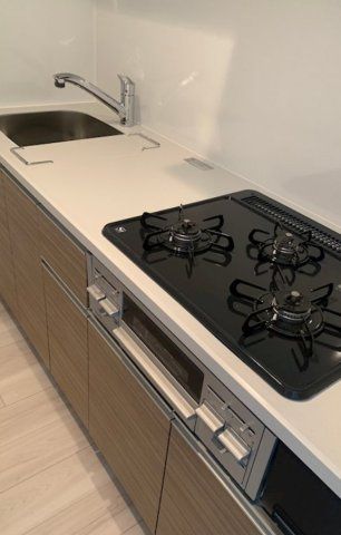 キッチン　☆調理も捗るシステムキッチン☆