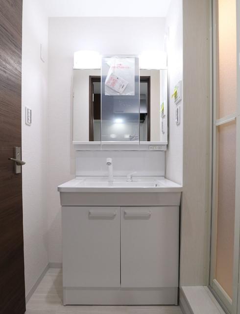 洗面設備　洗面所