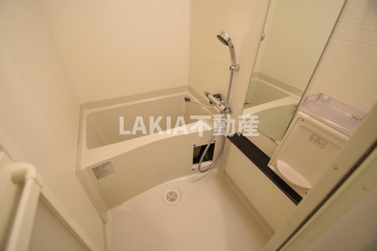 バス・シャワールーム　シャワーの水圧も安心ですよ。
