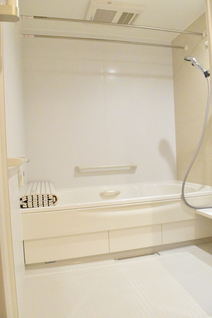 バス・シャワールーム　追焚＆浴室乾燥機付バス♪雨の日の洗濯＋カビ予防に大活躍☆