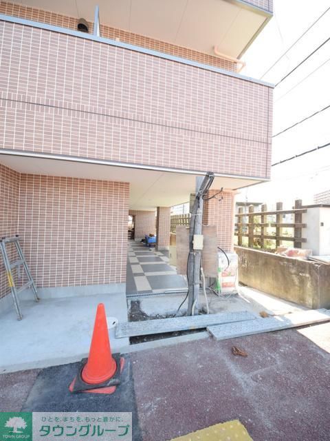 エントランス　お問合せはタウンハウジングまで！※現地待合わせ相談可能