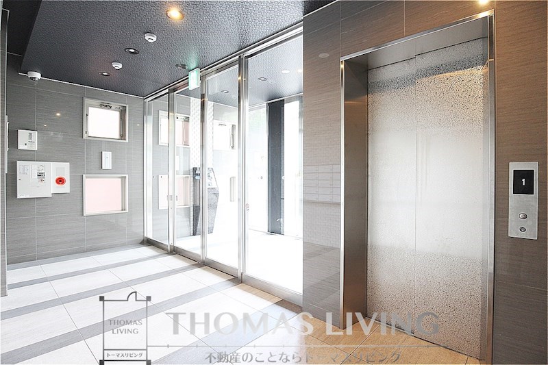 その他共有部分　エレベーター前のお写真です。