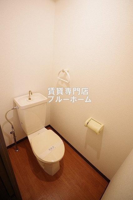 トイレ　風呂トイレ別！