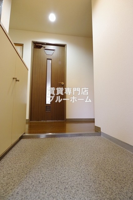 玄関　綺麗な玄関スペース！