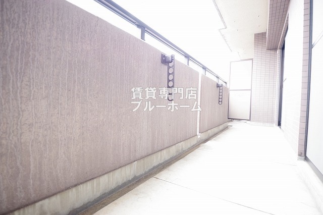 バルコニー　南向きのワイドバルコニー！