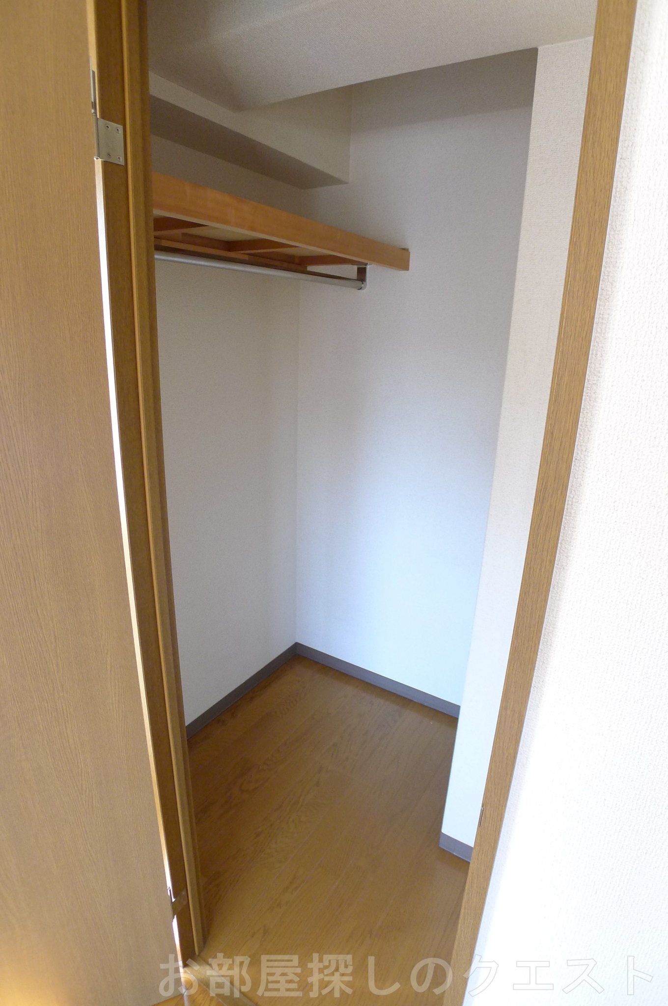 収納　（写真は同タイプ）