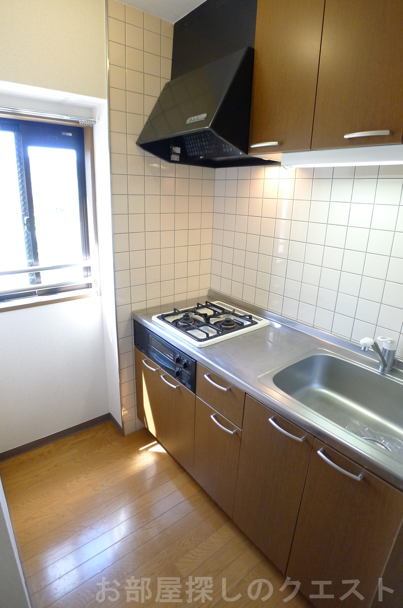 キッチン　（写真は同タイプ）