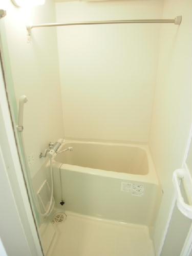 バス・シャワールーム　浴室乾燥機付き